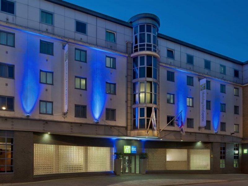 Holiday Inn Express London City, An Ihg Hotel Exterior foto